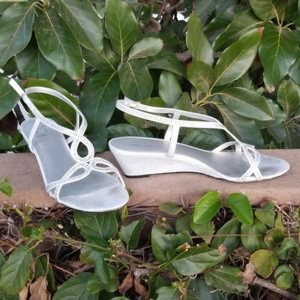 Gorgeous Silver Sequin Wedges